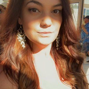 Meet your Posher, Michela